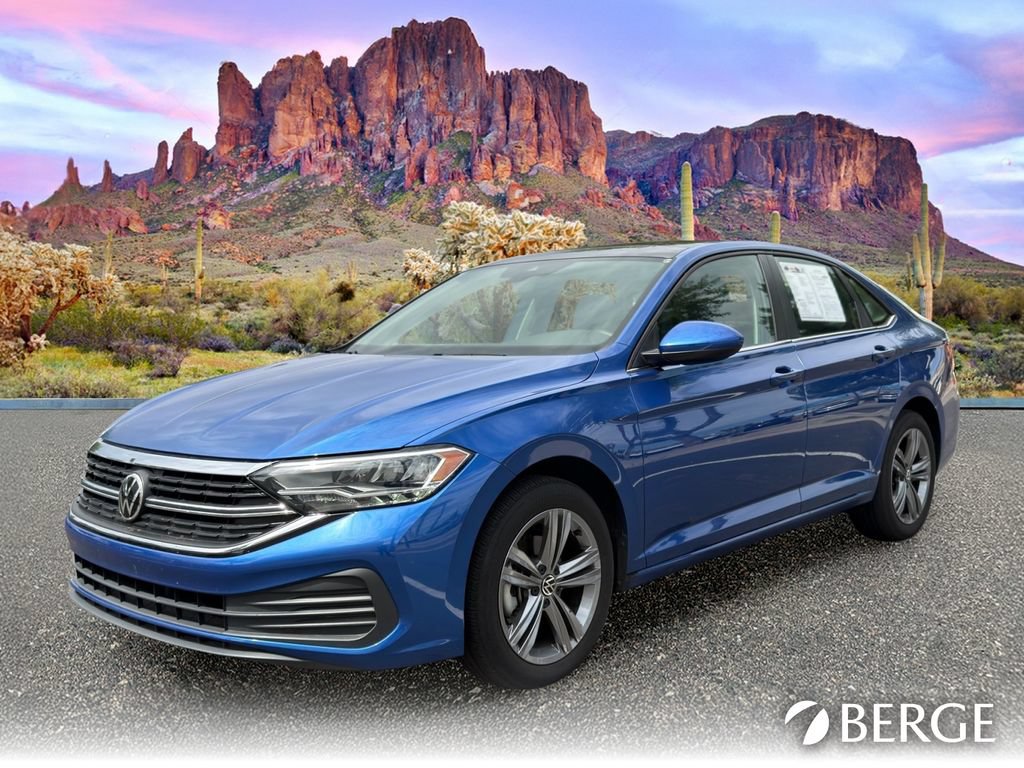 Used 2022 Volkswagen Jetta SE FWD image 2