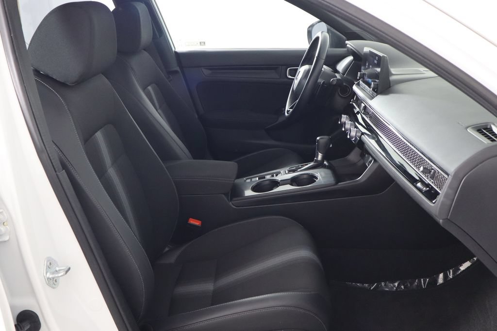 Used 2023 Honda Civic Sport image 17