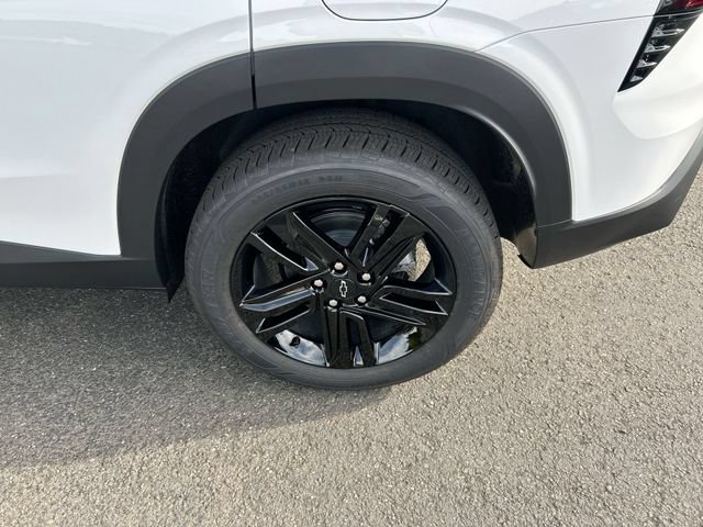 New 2026 Chevrolet Trax ACTIV w/ Sunroof Package FWD image 32