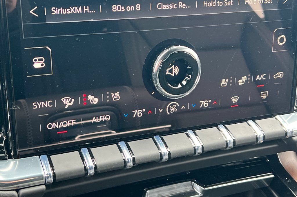 New 2026 GMC Yukon XL Denali AWD/4WD image 19
