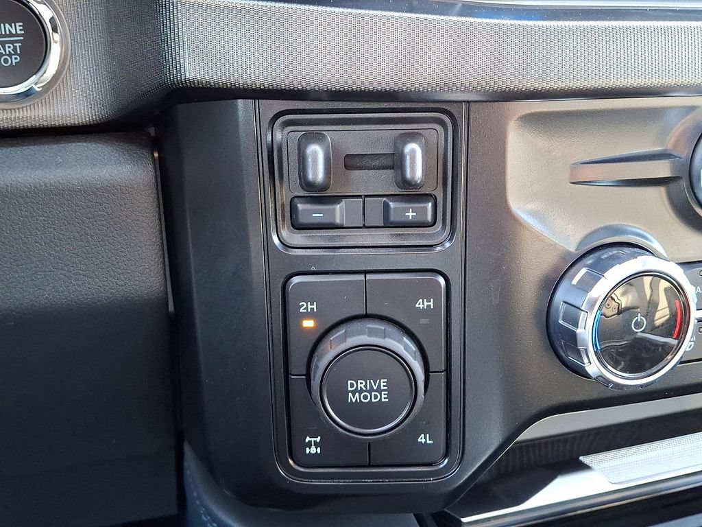 Used 2025 Ford F250 Platinum w/ FX4 Off-Road Package AWD/4WD image 26