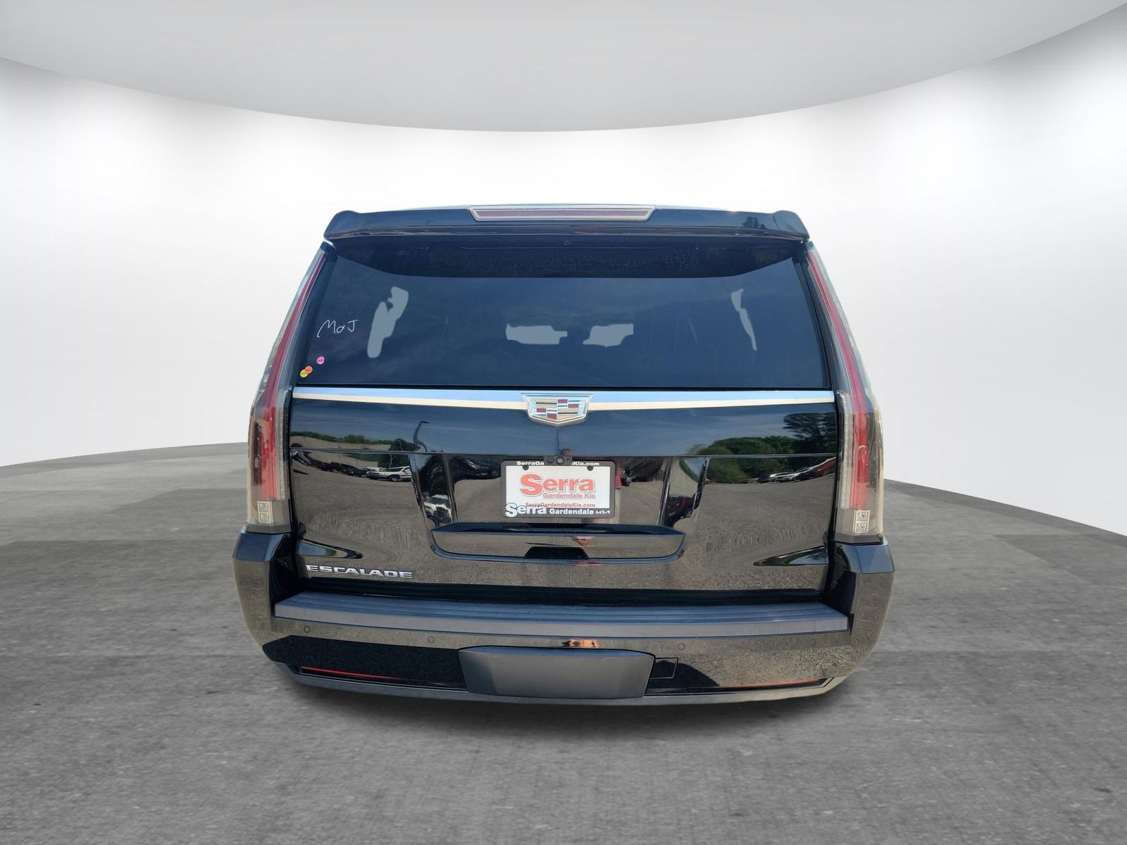 Used 2018 Cadillac Escalade ESV Luxury image 32