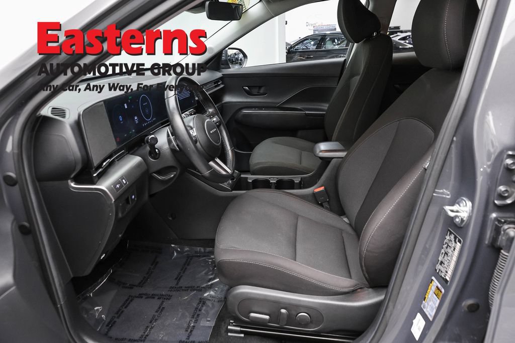 Used 2024 Hyundai Kona SEL FWD image 15