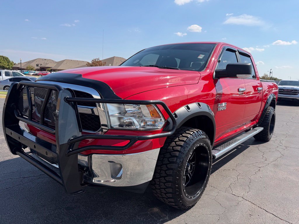 Used 2018 RAM 1500 Classic SLT w/ Luxury Group AWD/4WD image 10