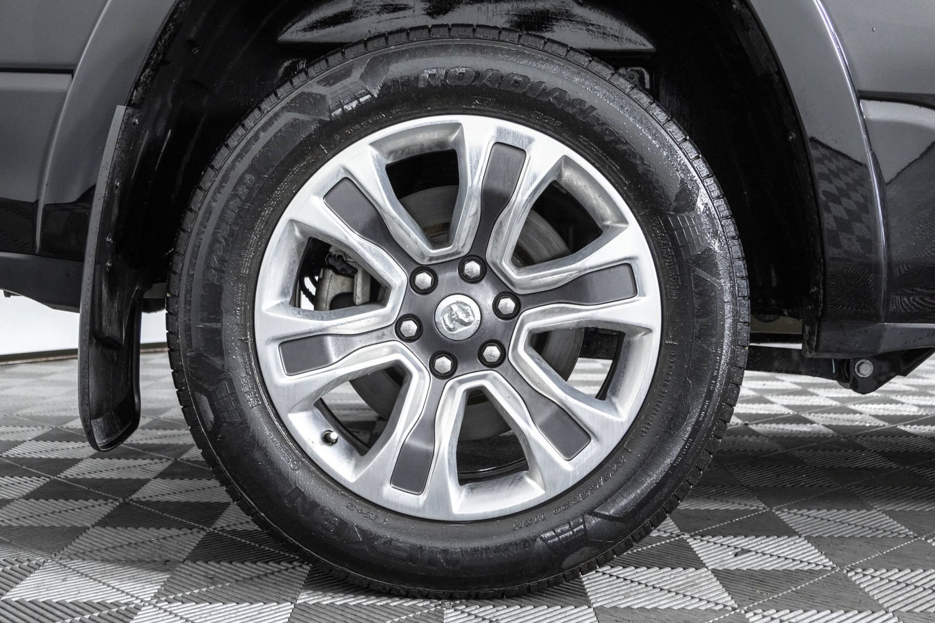 Used 2022 RAM 1500 Limited AWD/4WD image 45