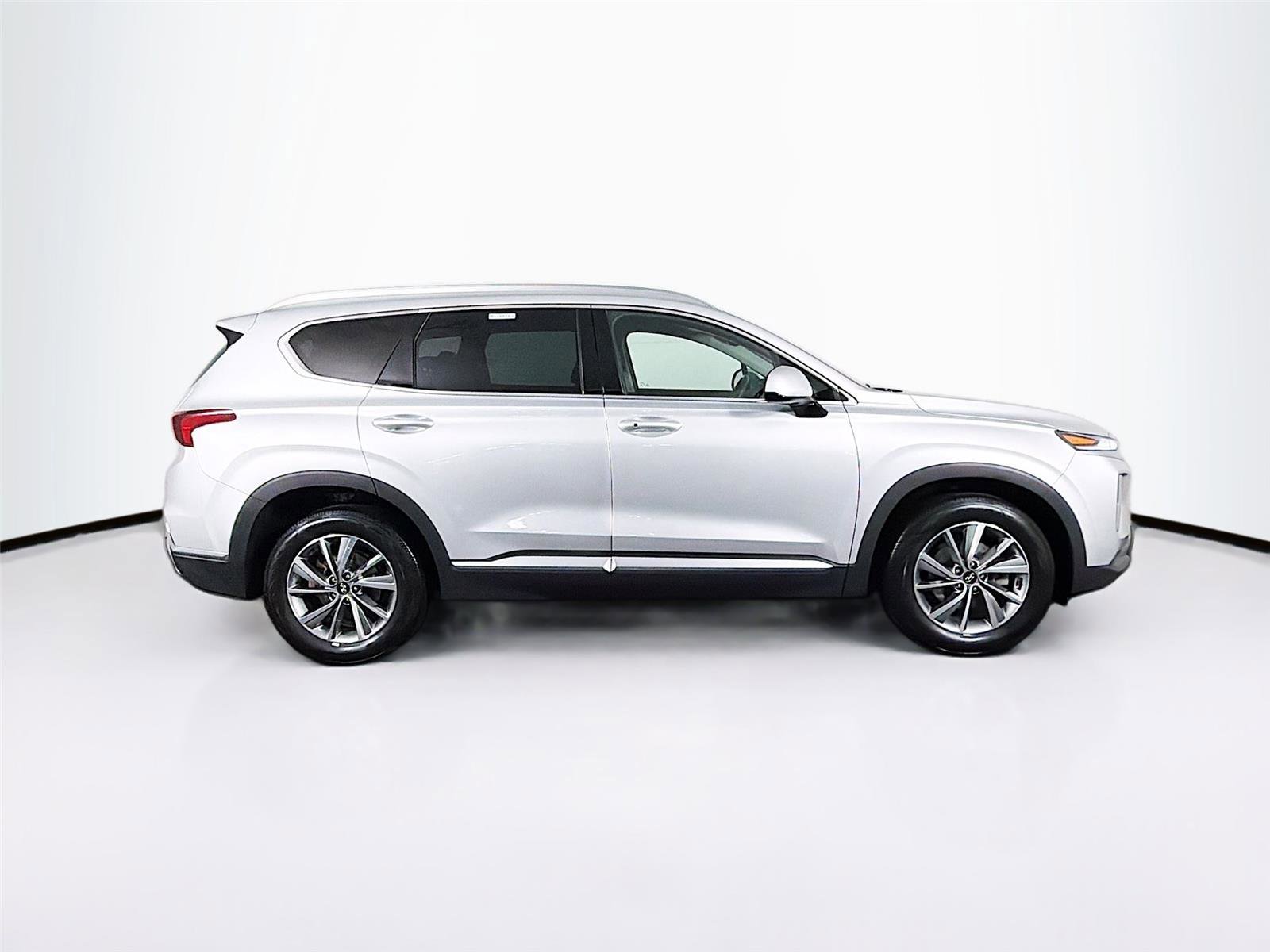 Used 2019 Hyundai Santa Fe SEL AWD/4WD image 8