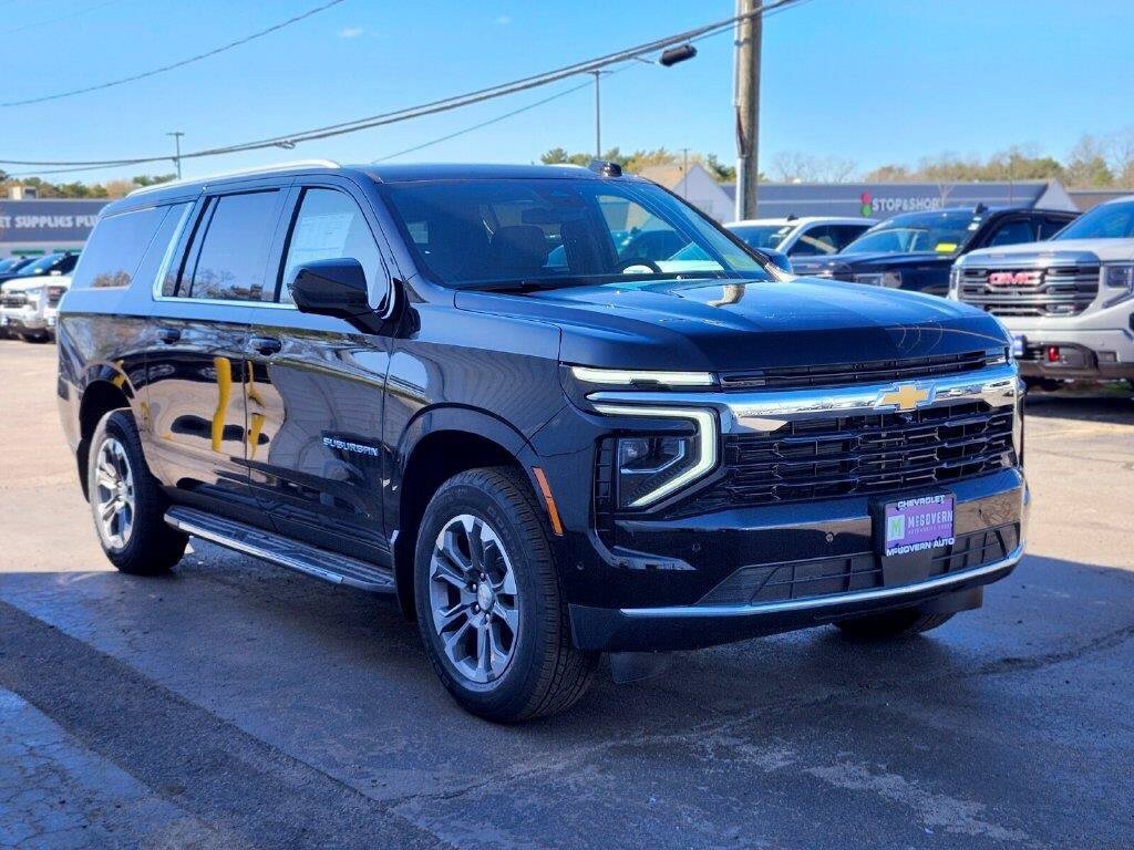 New 2026 Chevrolet Suburban LS AWD/4WD image 7