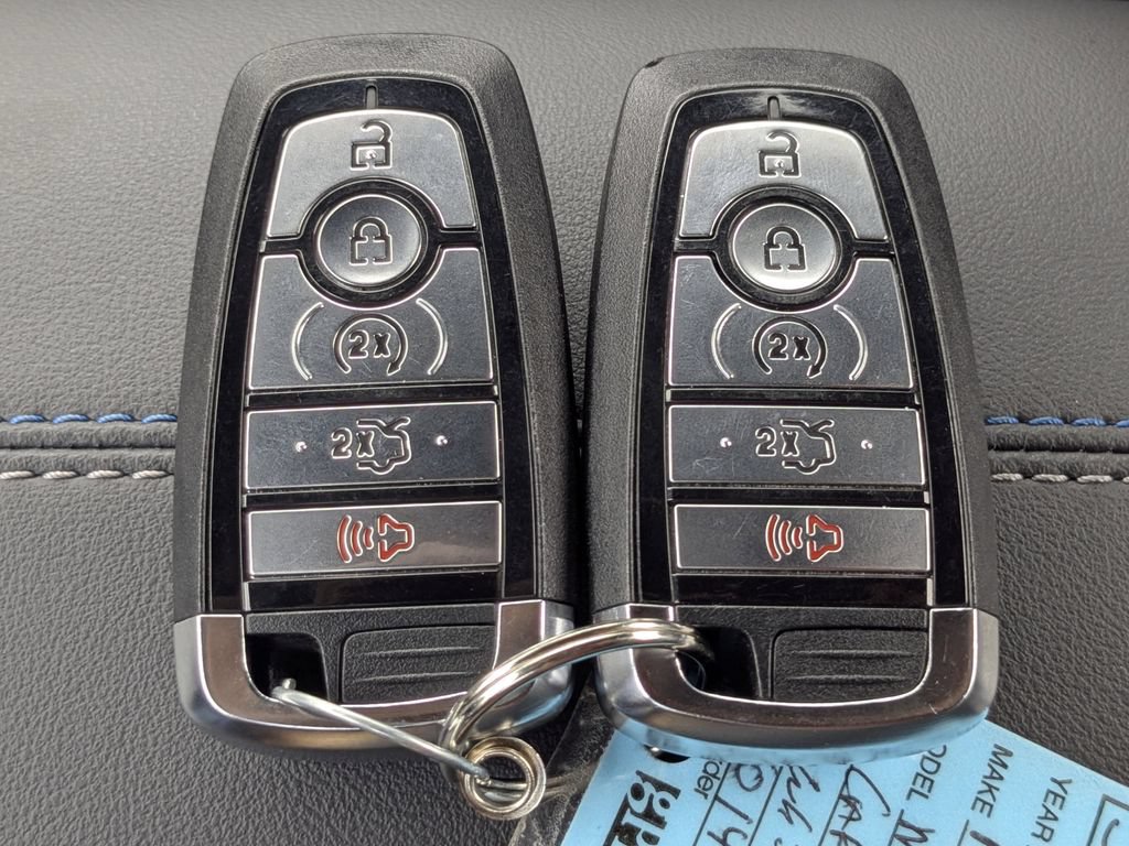 Used 2025 Ford Mustang GT Premium RWD image 38