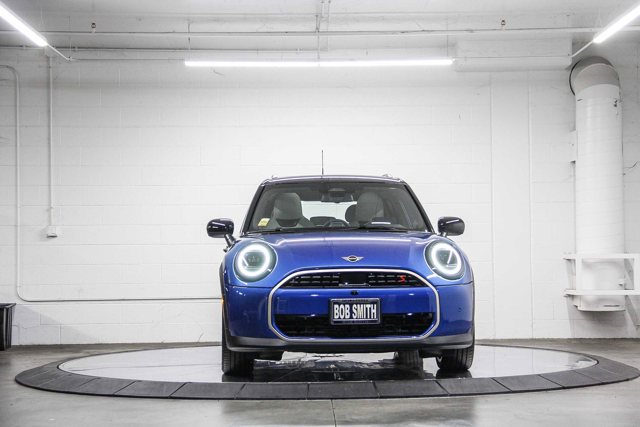 Used 2026 MINI Cooper S FWD image 2