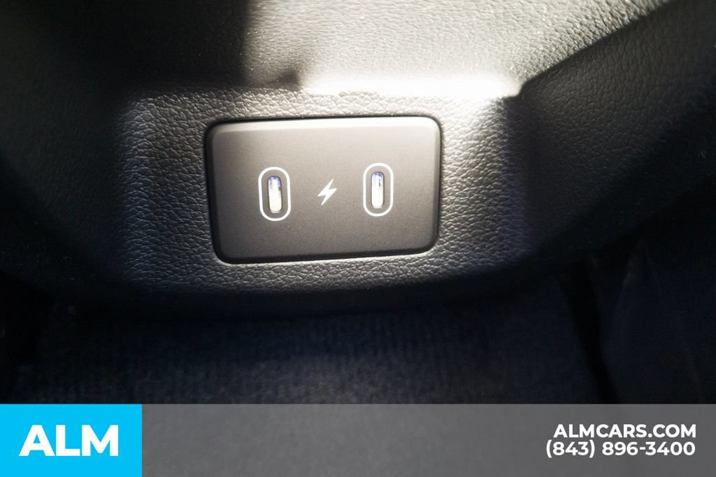 Used 2025 Hyundai Sonata SEL FWD image 21
