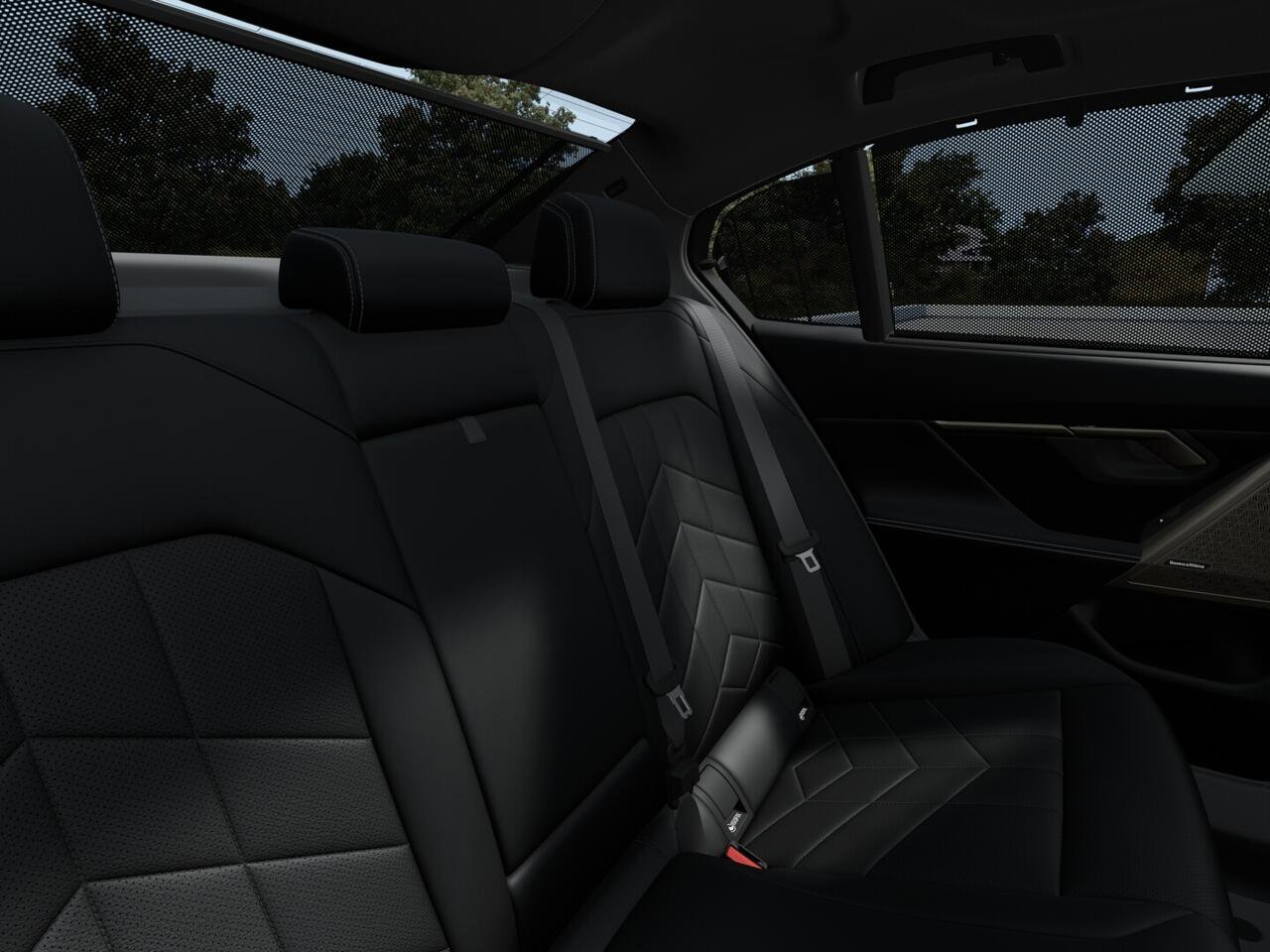 New 2027 BMW 550e xDrive image 10