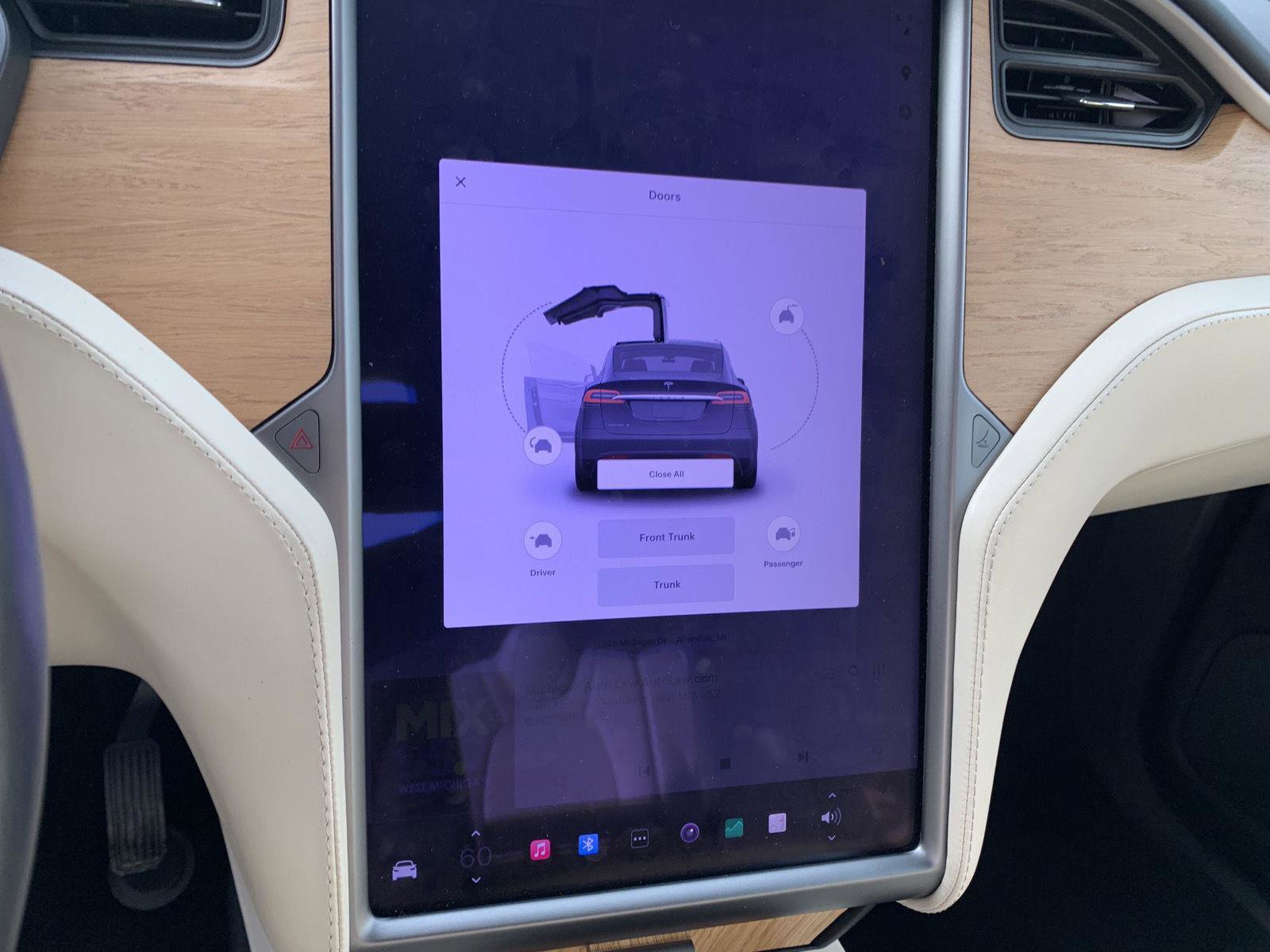 Used 2019 Tesla Model X Long Range AWD/4WD image 12