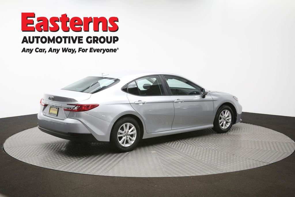 Used 2025 Toyota Camry LE FWD image 41