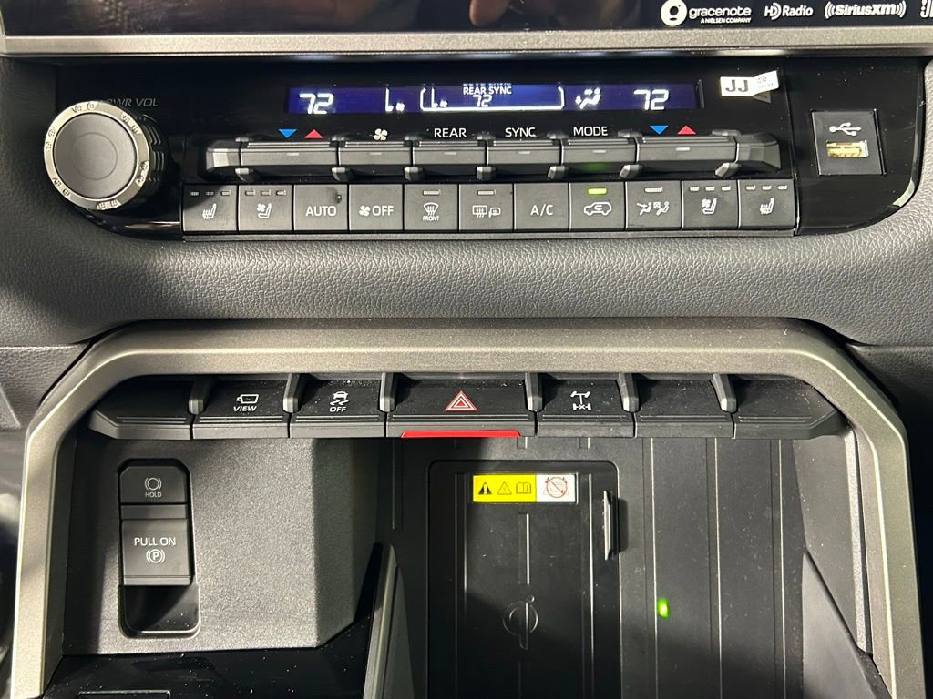 Used 2024 Toyota Sequoia Limited image 25