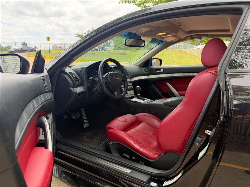 Used 2014 INFINITI Q60 IPL RWD image 9