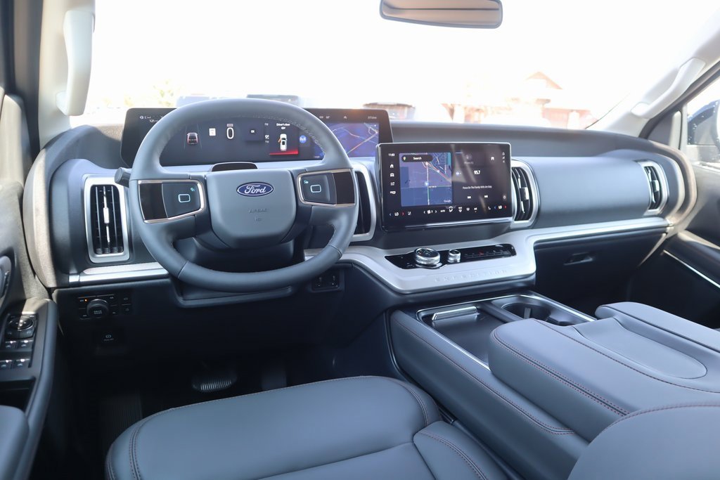 New 2025 Ford Expedition Max Active image 2