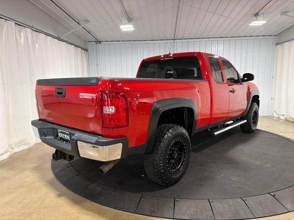 Used 2013 Chevrolet Silverado 2500 W/T AWD/4WD image 9