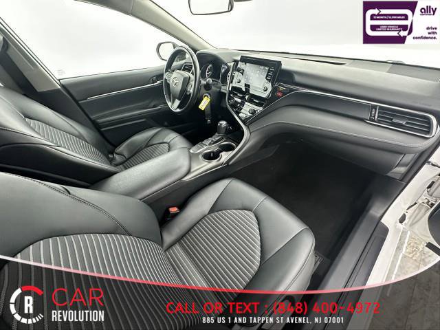 Used 2022 Toyota Camry SE FWD image 45