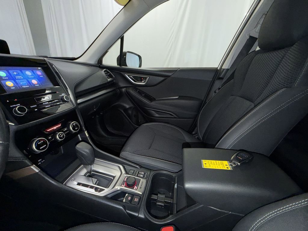 Used 2020 Subaru Forester Premium AWD/4WD image 21