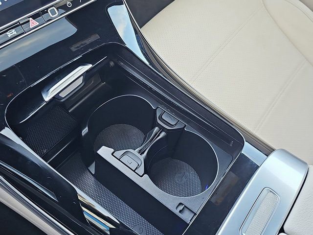 Used 2023 Mercedes-Benz C 300 4MATIC Sedan image 24