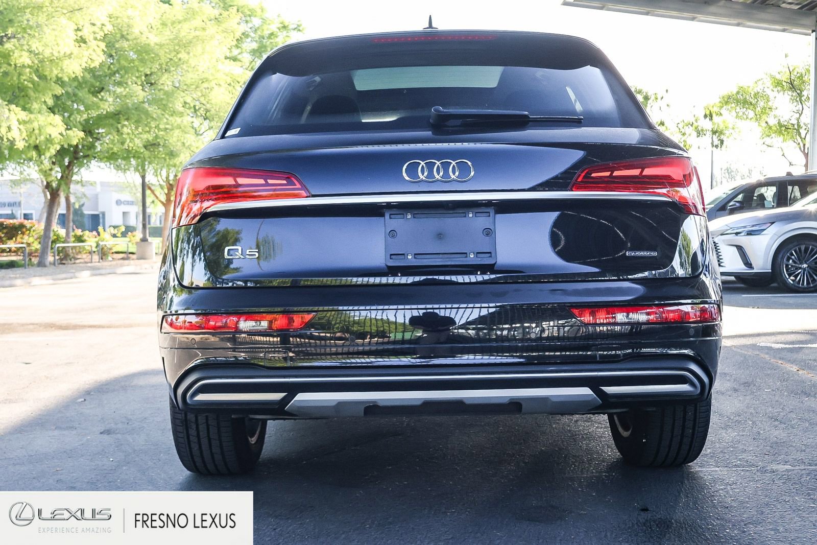 Used 2023 Audi Q5 2.0T Premium w/ Convenience Package image 5