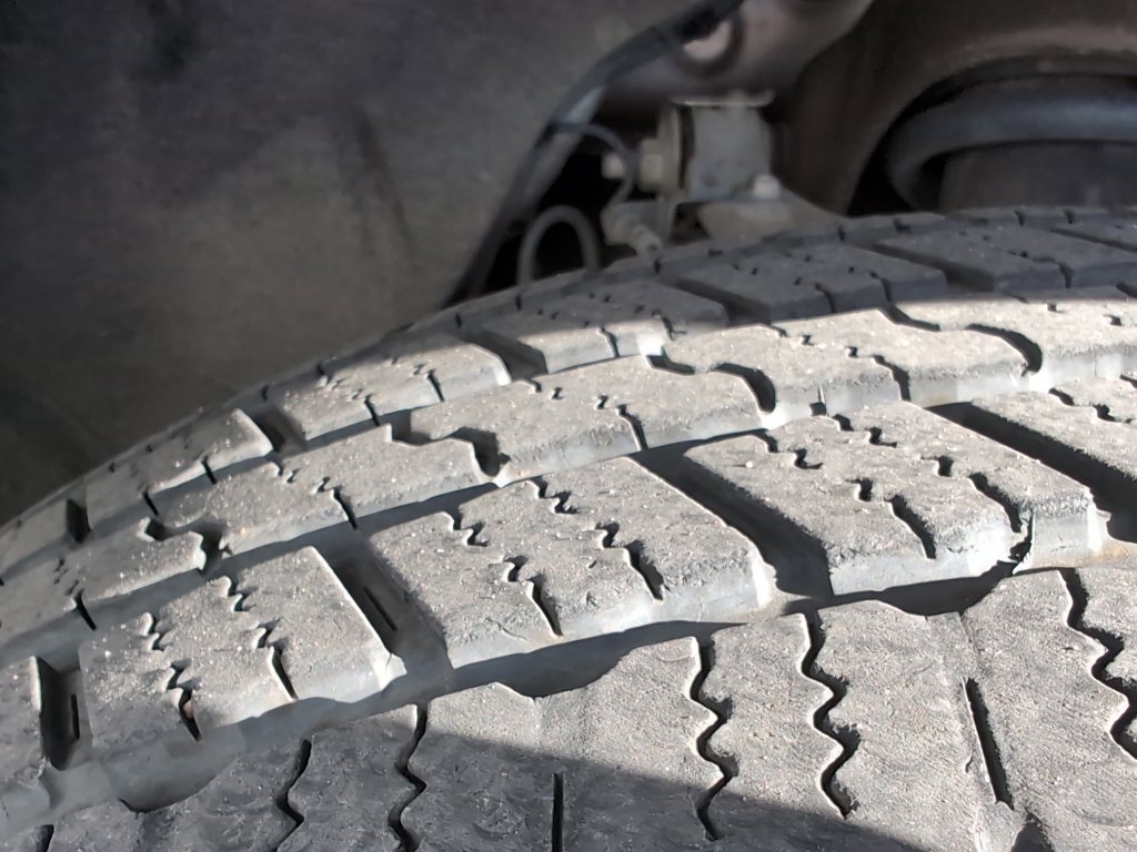 Used 2020 Chevrolet Silverado 1500 LT Trail Boss image 37