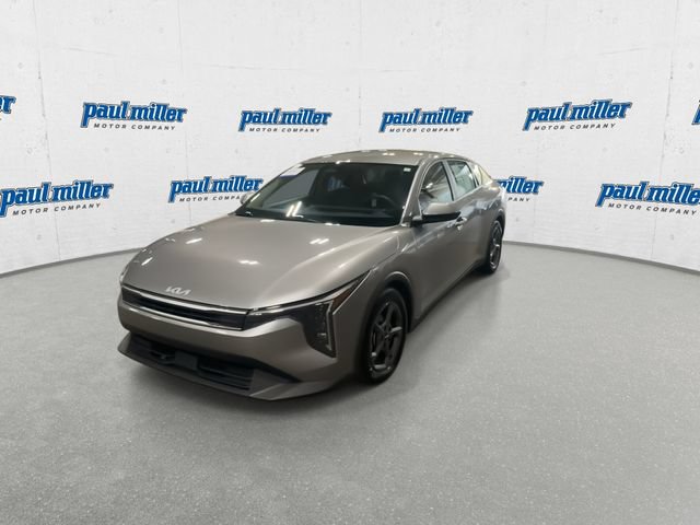 Used 2025 Kia K4 FWD image 4