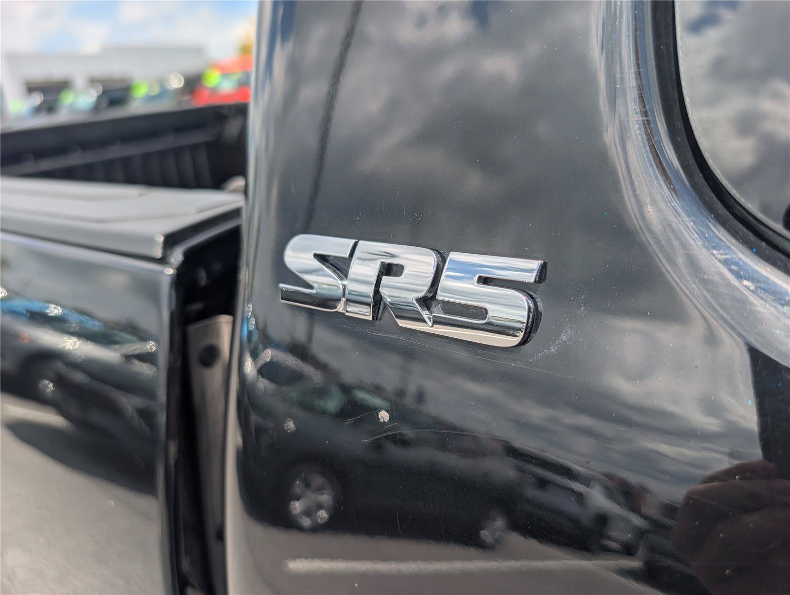 Used 2022 Toyota Tacoma SR5 RWD image 10