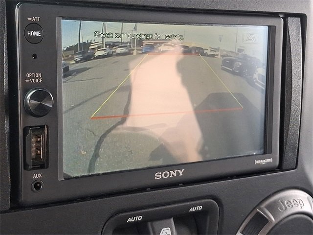 Used 2018 Jeep Wrangler Sport image 17