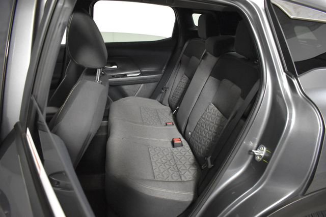 Used 2025 Nissan Kicks SV AWD/4WD image 25