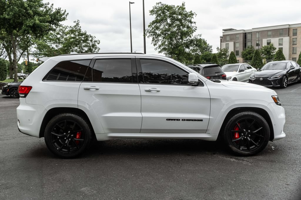 Used 2020 Jeep Grand Cherokee SRT w/ Trailer Tow Group IV AWD/4WD image 3