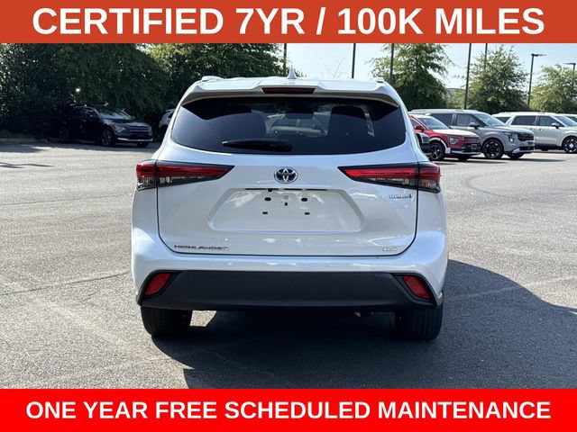 Used 2023 Toyota Highlander Bronze Edition FWD image 3