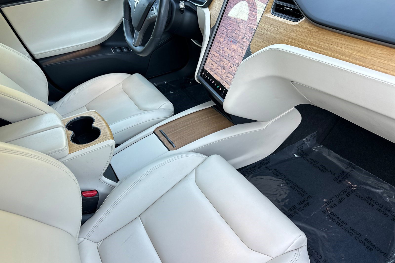 Used 2020 Tesla Model S Long Range Plus image 31