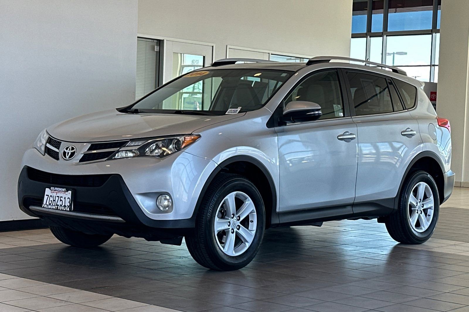 Used 2014 Toyota RAV4 XLE image 8