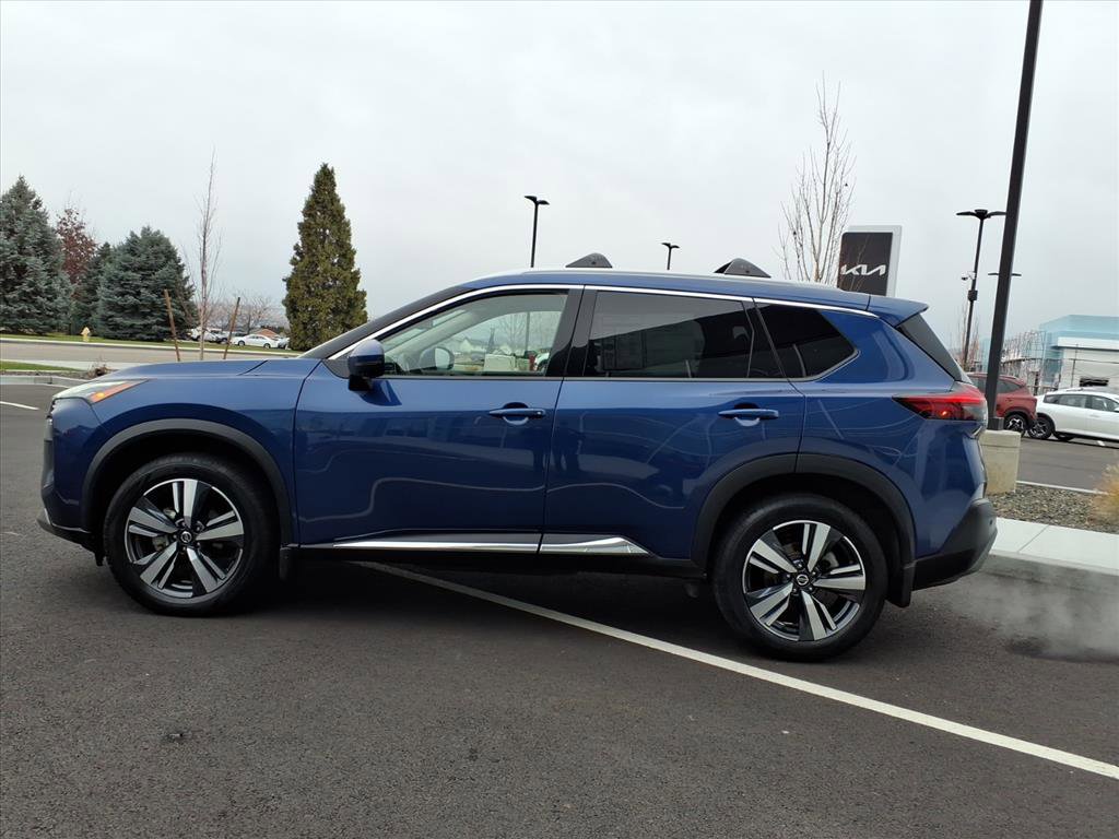 Used 2021 Nissan Rogue SL w/ Premium Package image 5