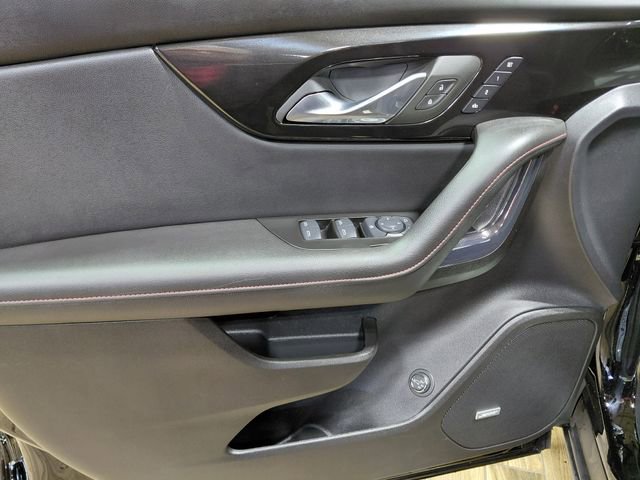 Used 2025 Chevrolet Blazer RS w/ Enhanced Convenience Package image 43