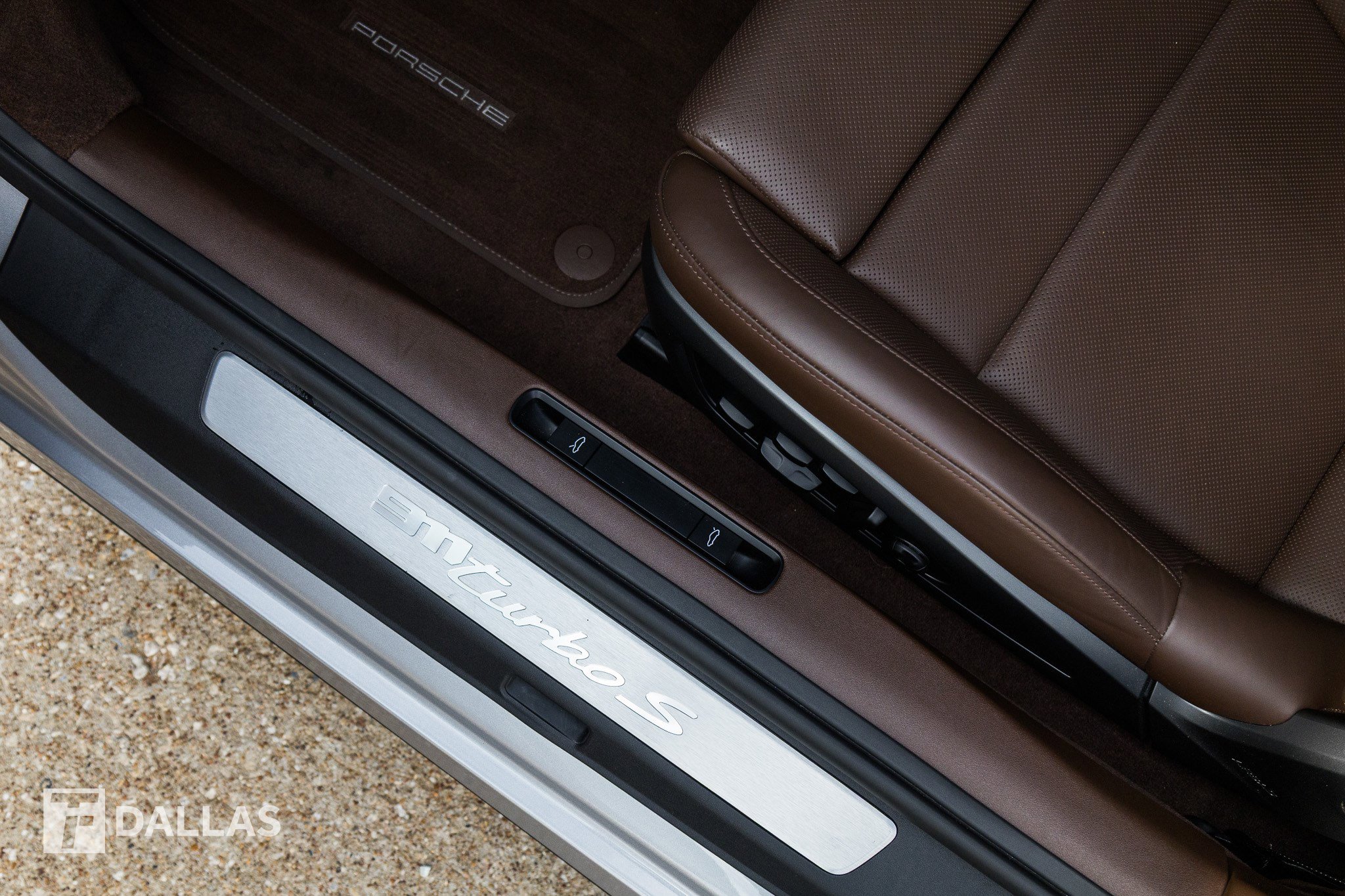 Used 2021 Porsche 911 Turbo S image 21