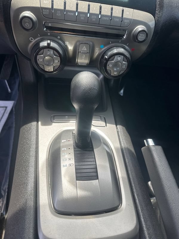 Used 2015 Chevrolet Camaro LS RWD image 33