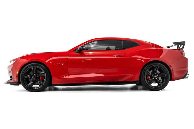 Used 2021 Chevrolet Camaro SS image 9