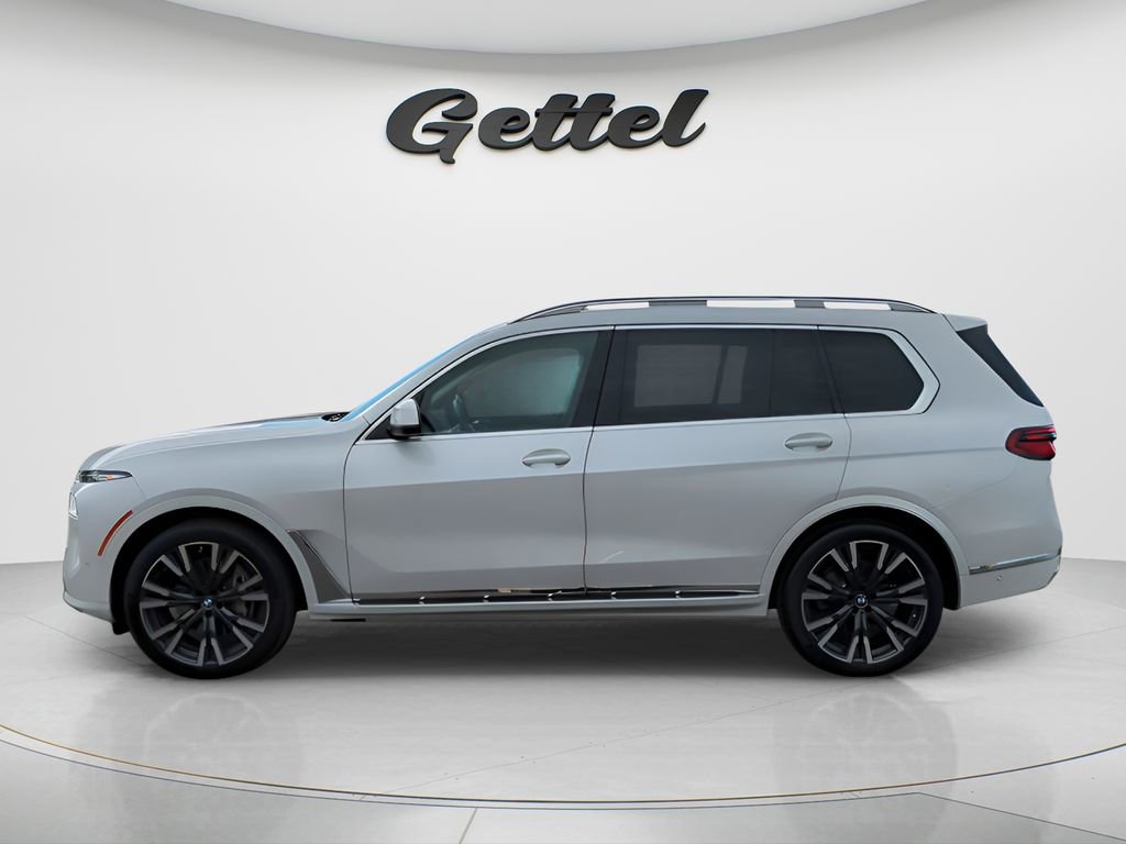 Used 2023 BMW X7 xDrive40i w/ Premium Package image 6