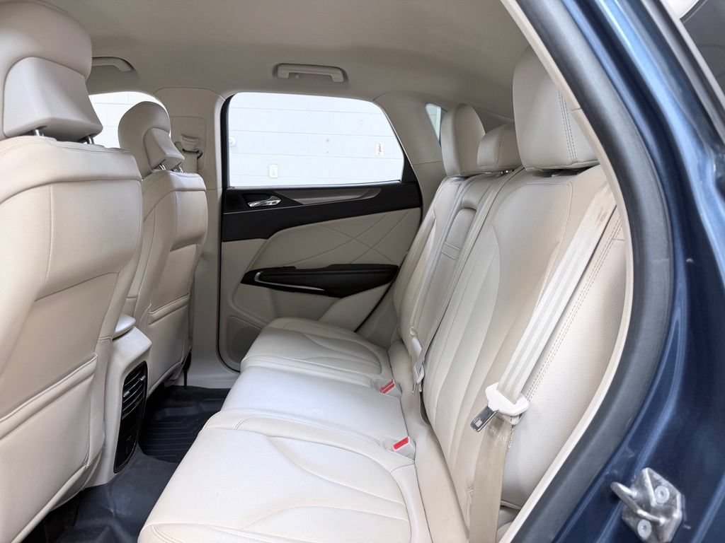 Used 2018 Lincoln MKC Premiere FWD image 19