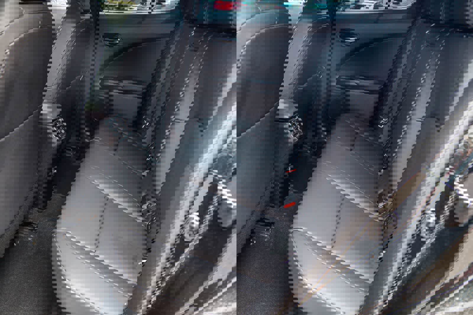 Used 2024 Lexus UX 250h FWD image 18