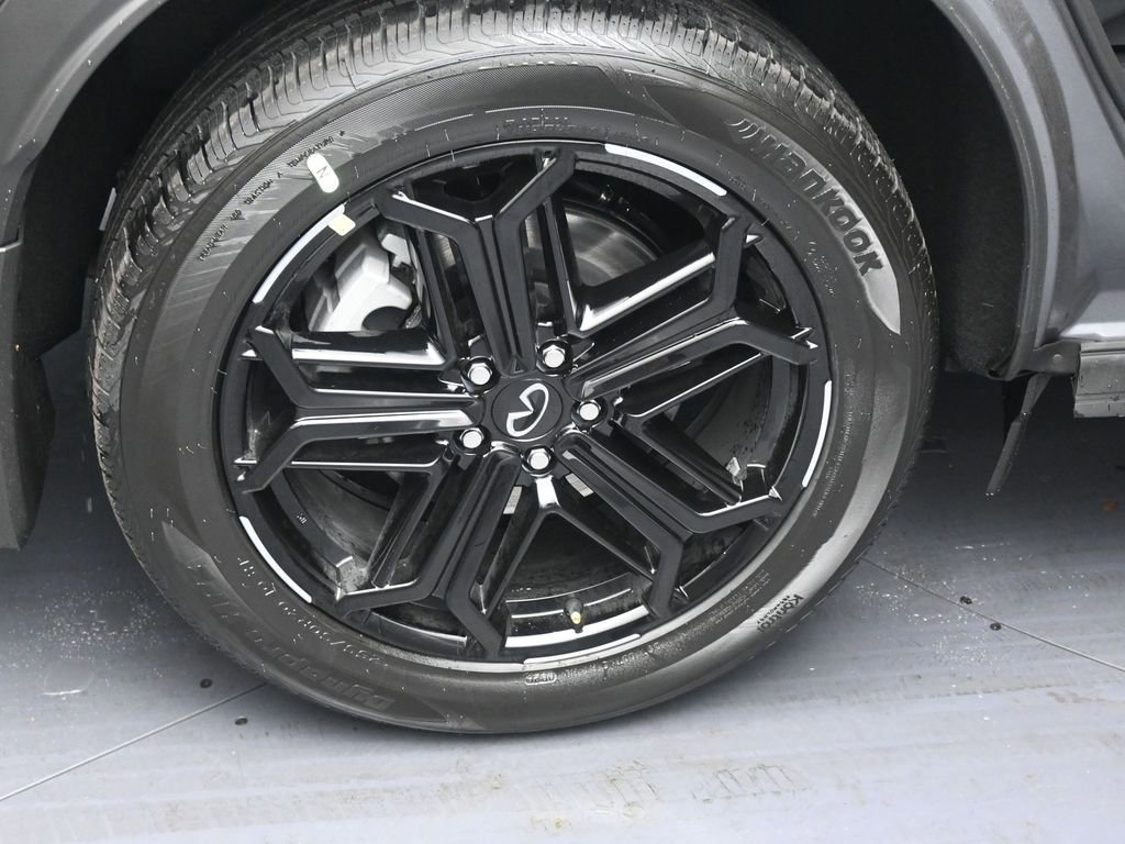 New 2026 INFINITI QX60 Sport image 5