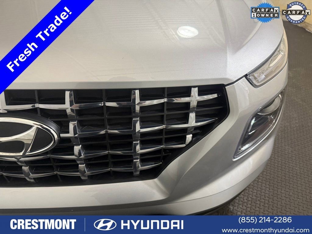 Certified 2023 Hyundai Venue SEL FWD image 8