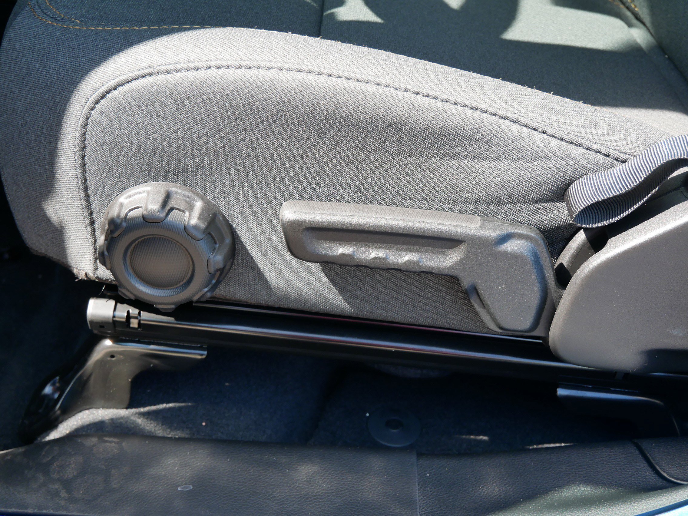 New 2025 Jeep Wrangler Sport S image 12