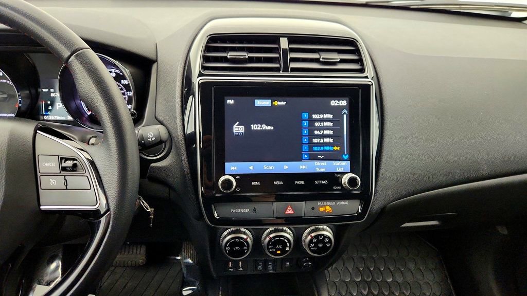 Used 2024 Mitsubishi Outlander Sport LE image 16