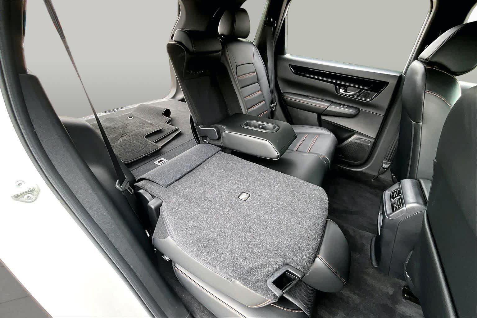 Used 2025 Honda CR-V Sport Touring image 21