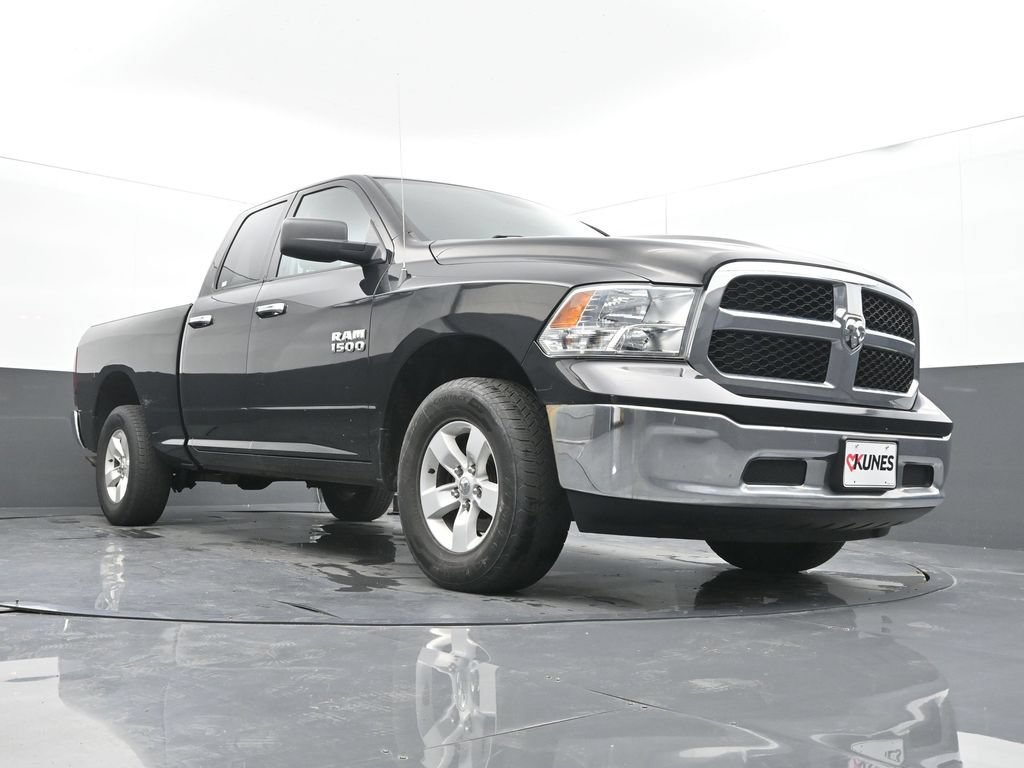 Used 2018 RAM 1500 Classic SLT AWD/4WD image 34