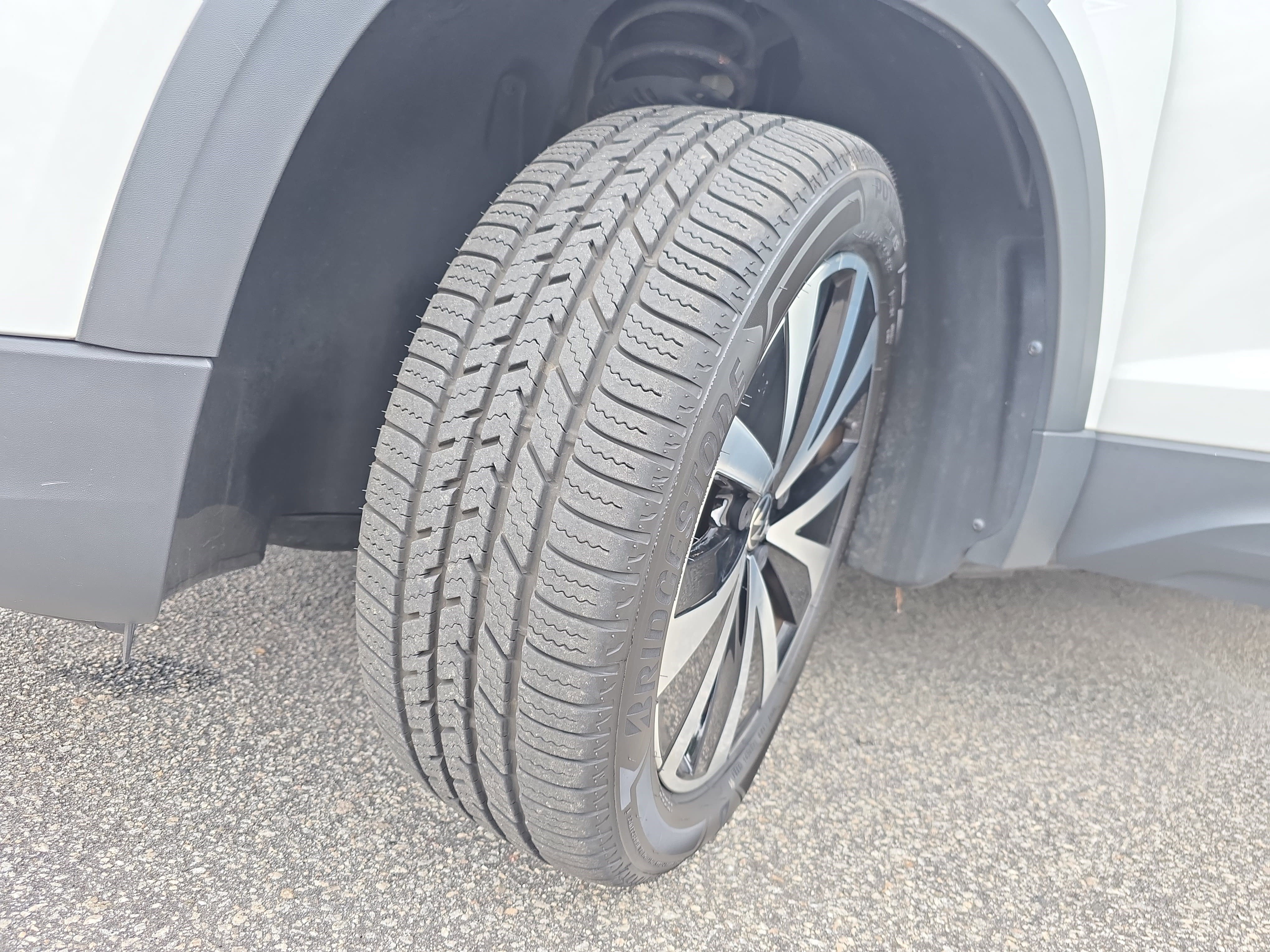 Used 2022 Volkswagen Taos SE image 29