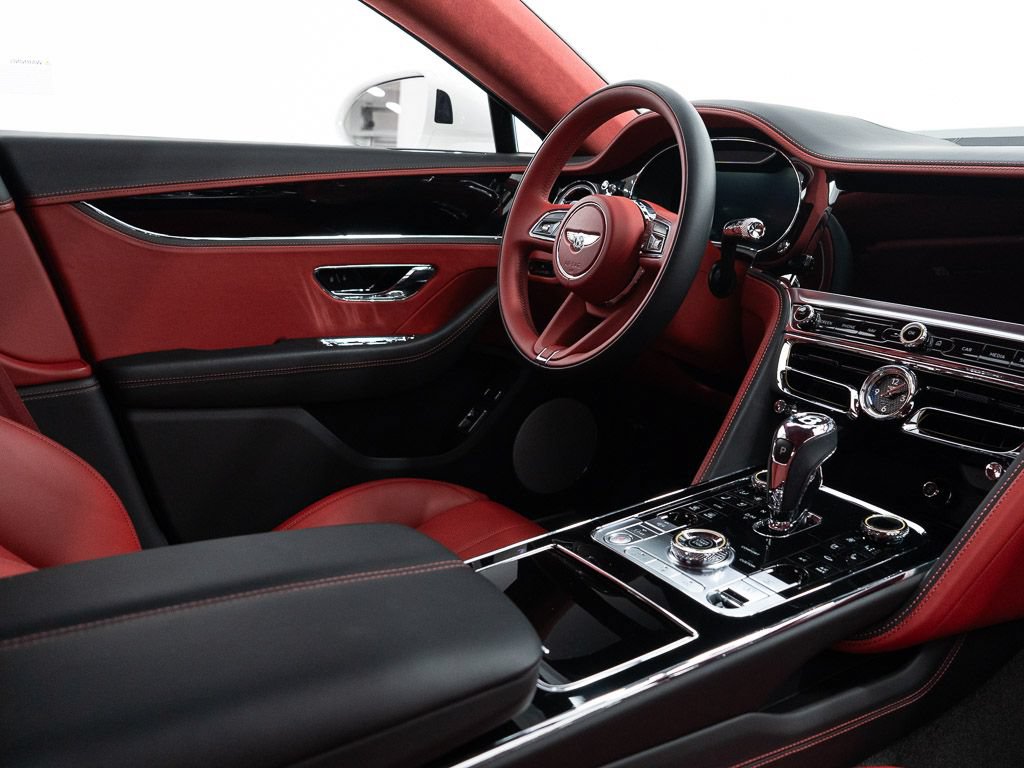 Certified 2024 Bentley Flying Spur W12 AWD/4WD image 30